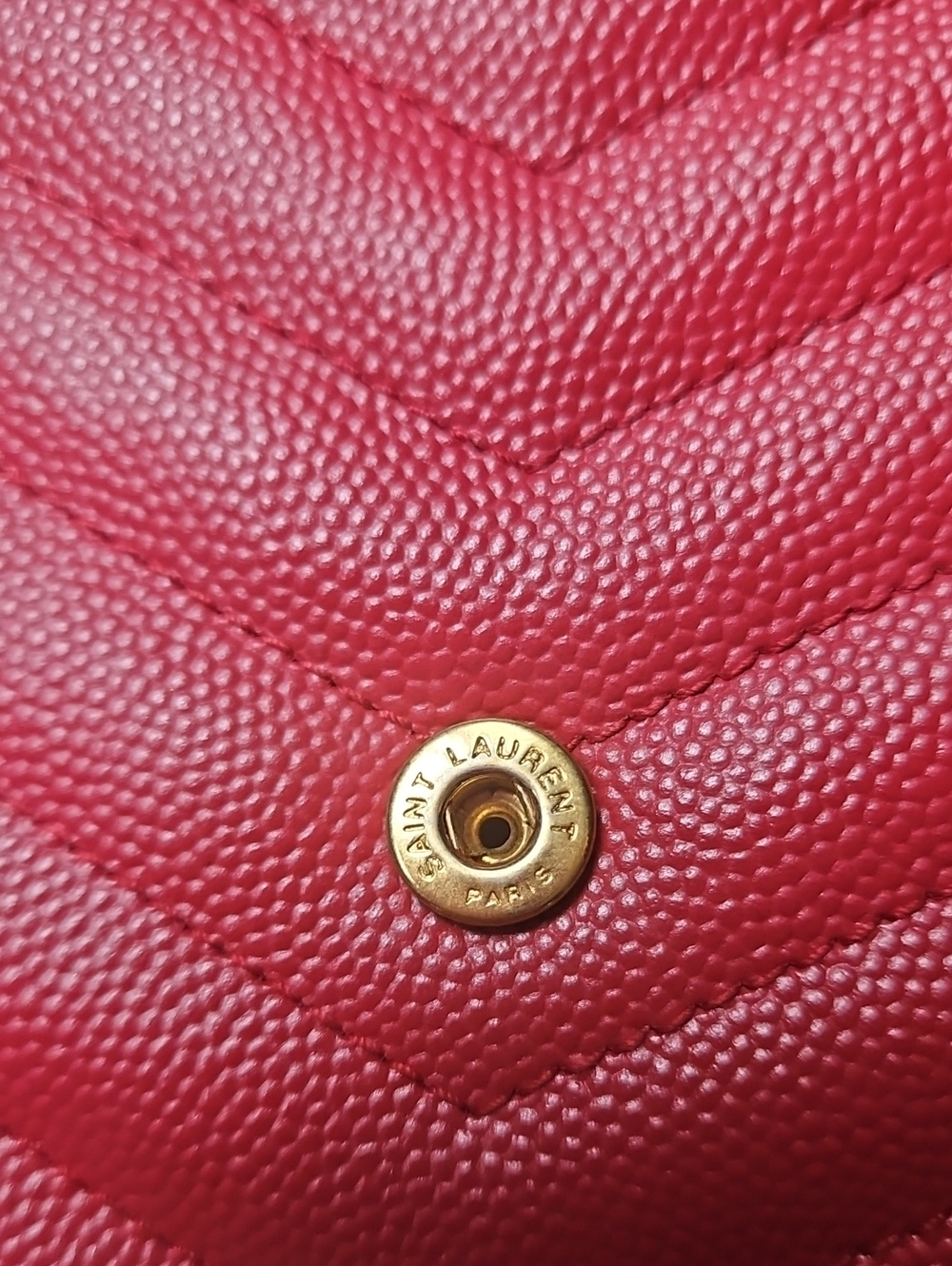 YSL Saint Laurent Cassandre Red Quilted Leather Envelope Crossbody Gold Chain - Picture 10 of 16